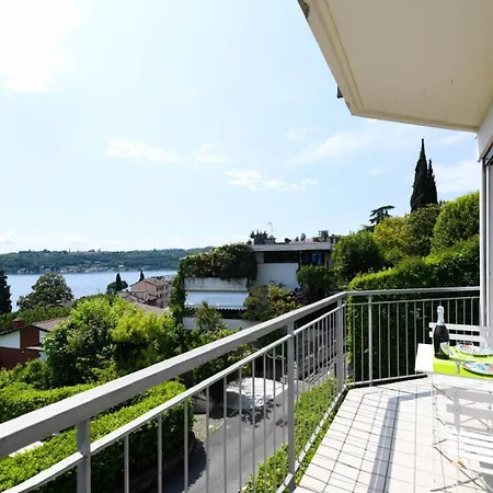 Openspace Sunrise View Apartmán Salò