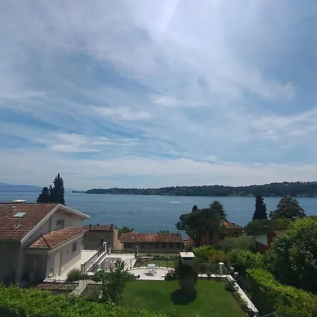 Openspace Sunrise View Apartmán Salò