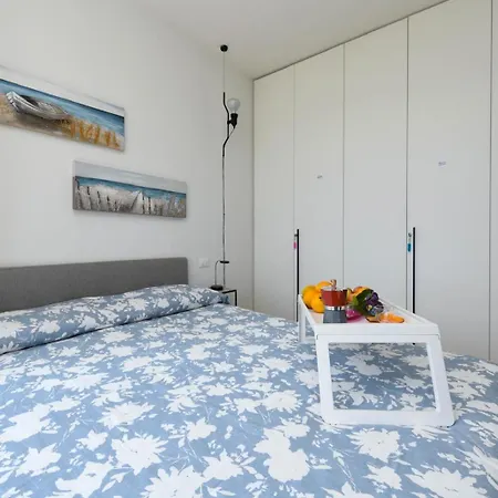 Openspace Sunrise View Apartment